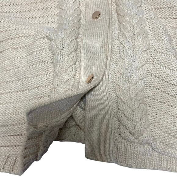 HOPE & HENRY Button Front Rib Sweater Cape, Cream color, Size L, Pre-Owned - Picture 8 of 8